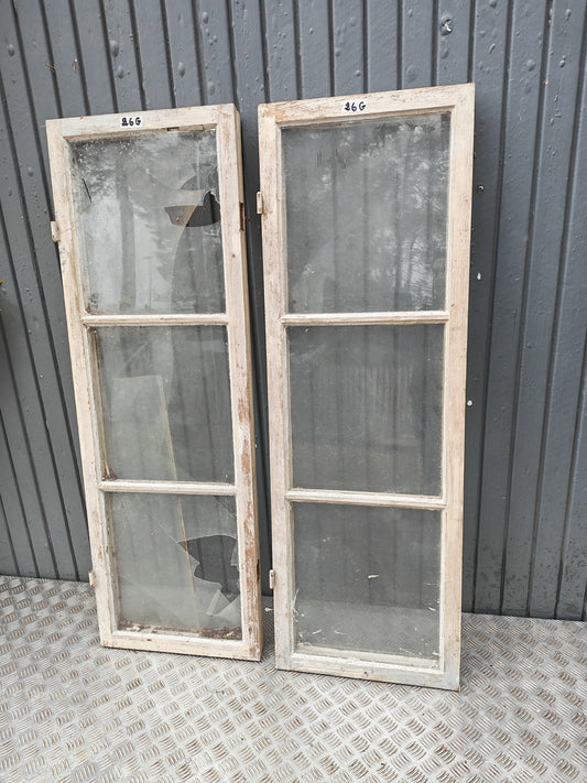 ART 26G 2ST B46 H139 D6,5 GAMALT GLAS 800 KR PER ST (1ST HELA 1ST BYTA GLAS) KOP