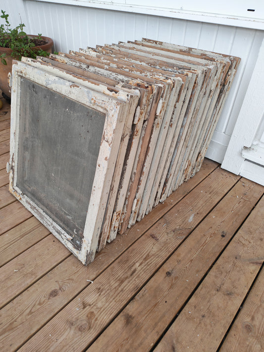 ART 26A 15ST B49 H52 D3,5 GAMALT GLAS 700 KR PER ST (15 ST HELA )