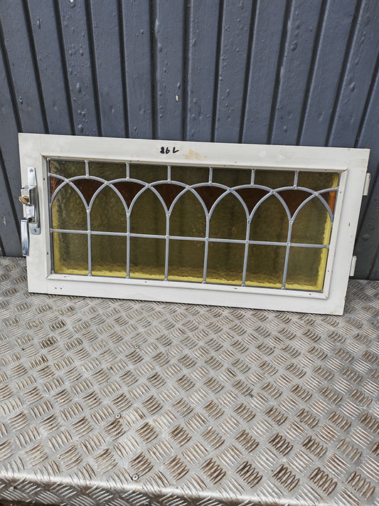 ART 26L 1ST B88,5 H44 D8 GAMALT GLAS BLYINFSTTAT KOPPLADE UTAN KARM 2500 KR