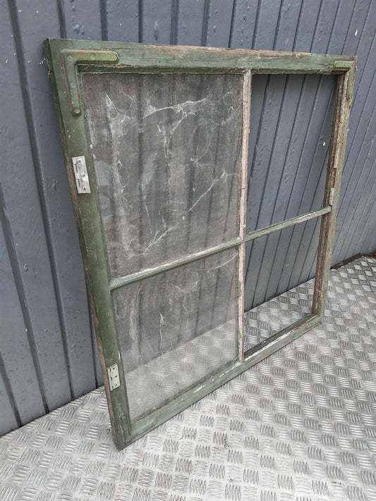 ART 3AC 1ST B90 H93 D3 800 KR ( 2ST RUTOR BEHÖVER KOMPLETTERAS MED GLAS)