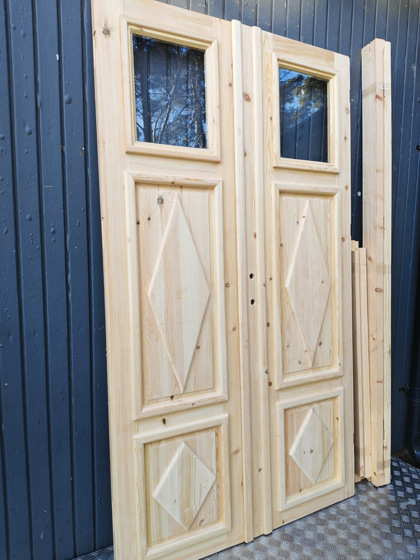 ART 4A B120 H210 DUBBEL GLAS 
PRIS 17000 KR