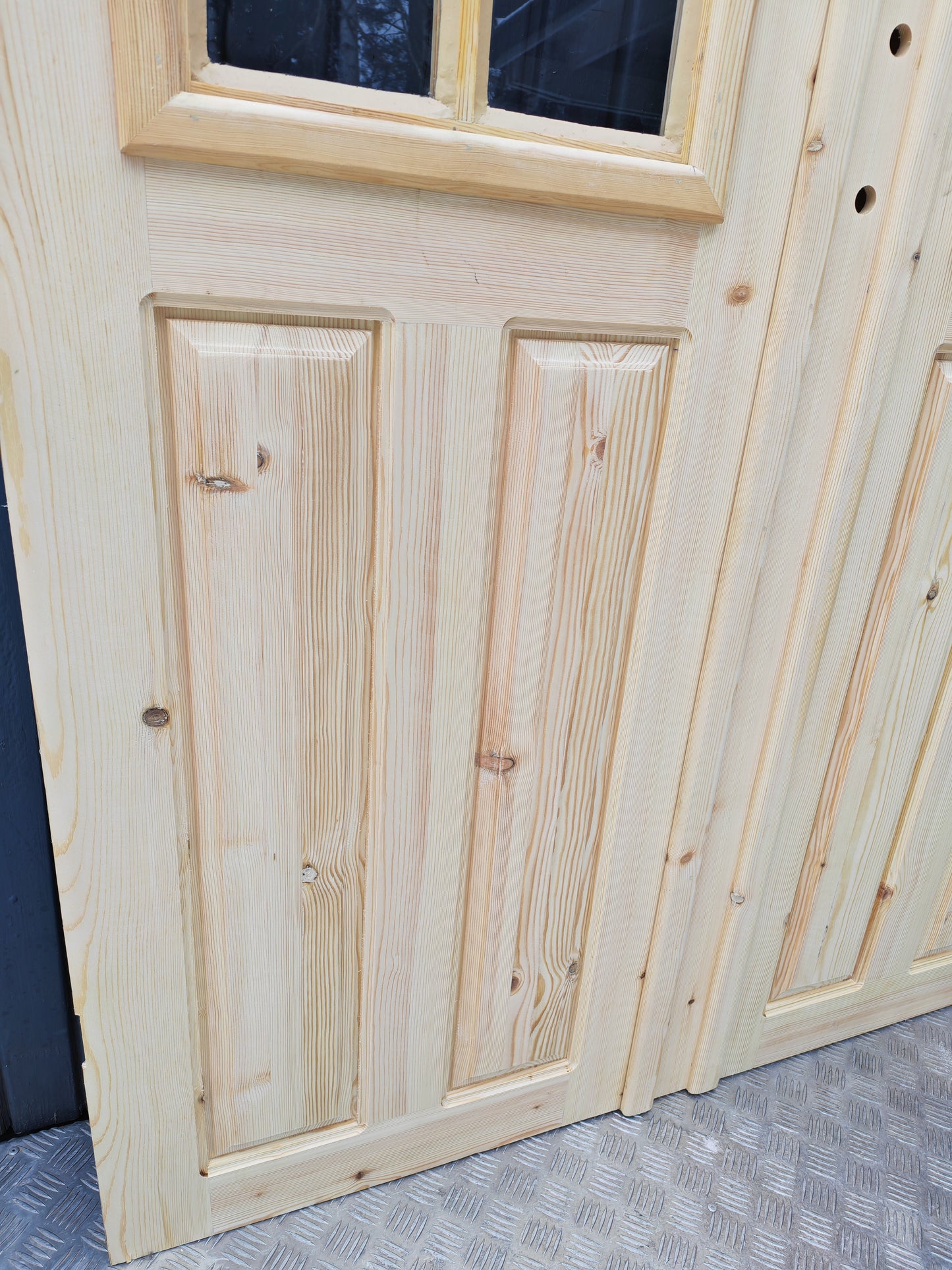 ART 6D  B130 CM  H210 CM BRÖSTNING 95 CM ÖPPNAS HÖGER 18000 KR