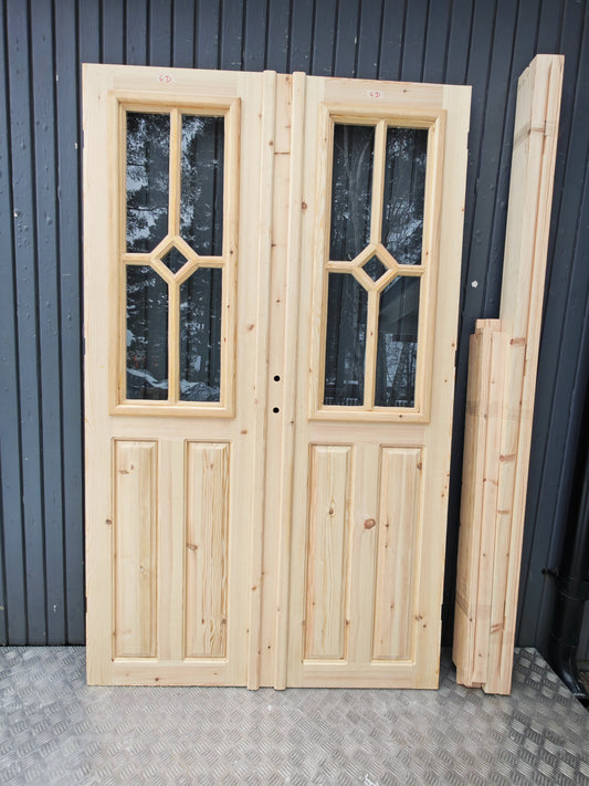 ART 6D  B130 CM  H210 CM BRÖSTNING 95 CM ÖPPNAS HÖGER 18000 KR