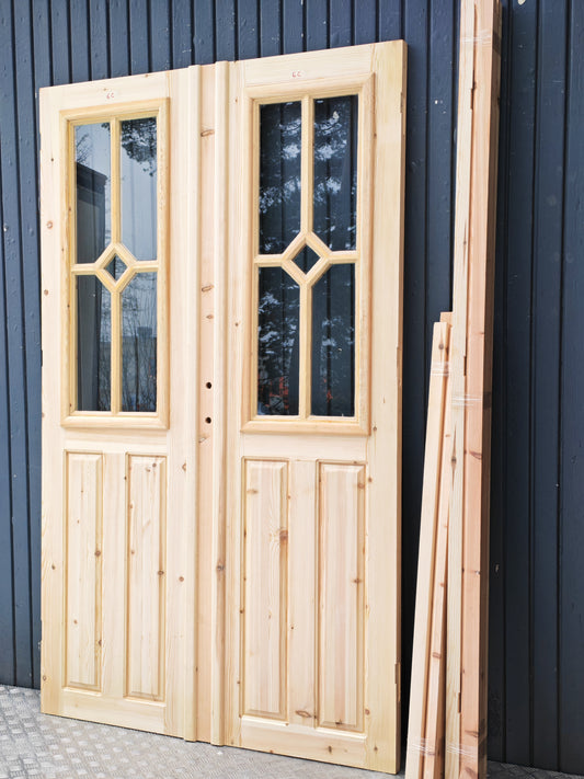 ART 6C  B130 CM  H210 CM BRÖSTNING 95 CM ÖPPNAS HÖGER 18000 KR