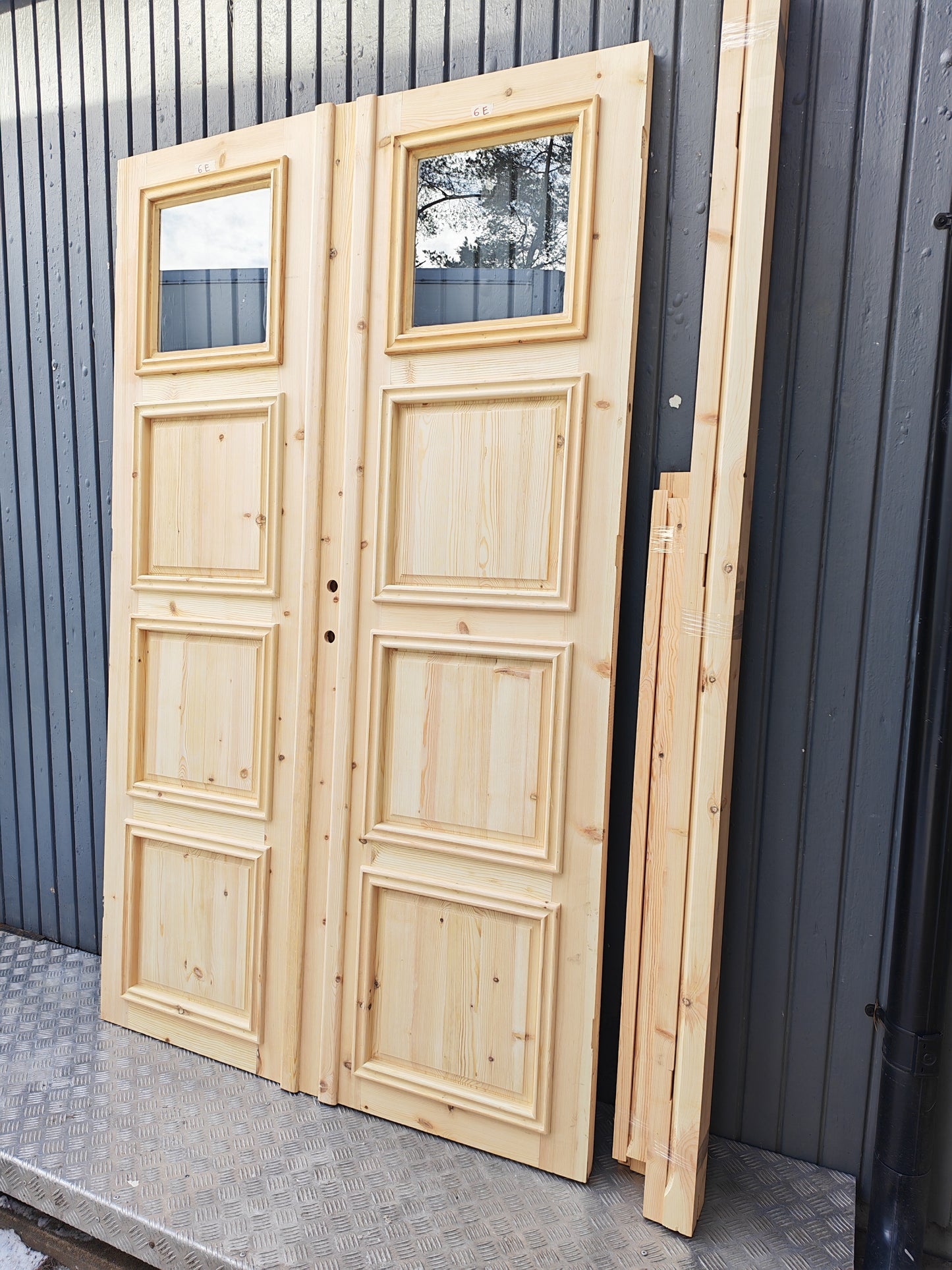 ART 6E  B130 H210  ÖPPNAS HÖGER PRIS 19500KR