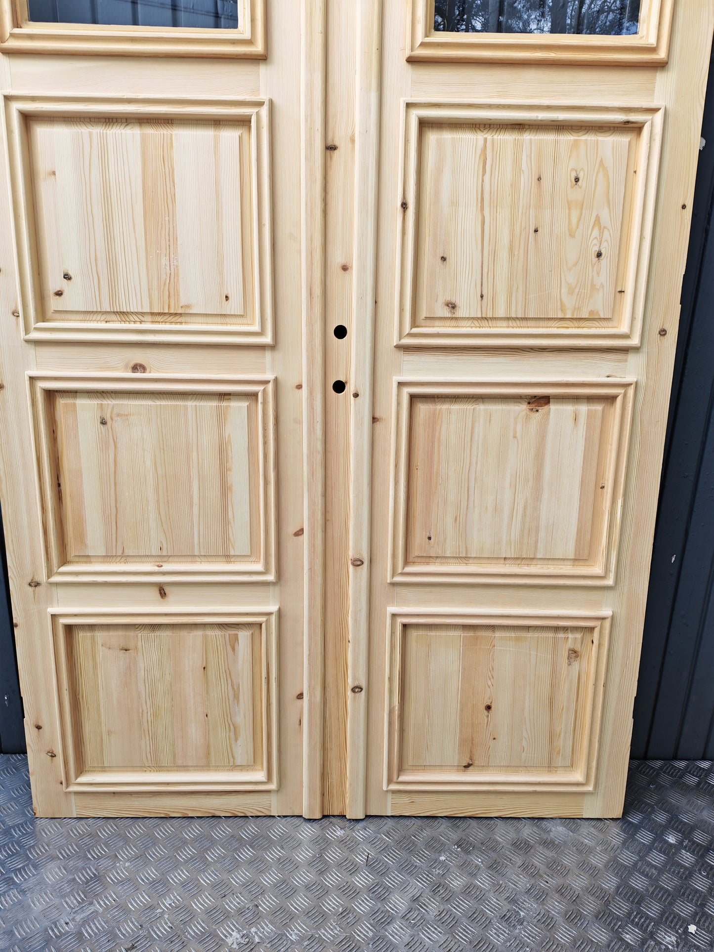 ART 6F  B140 H210  ÖPPNAS HÖGER PRIS 19500 KR