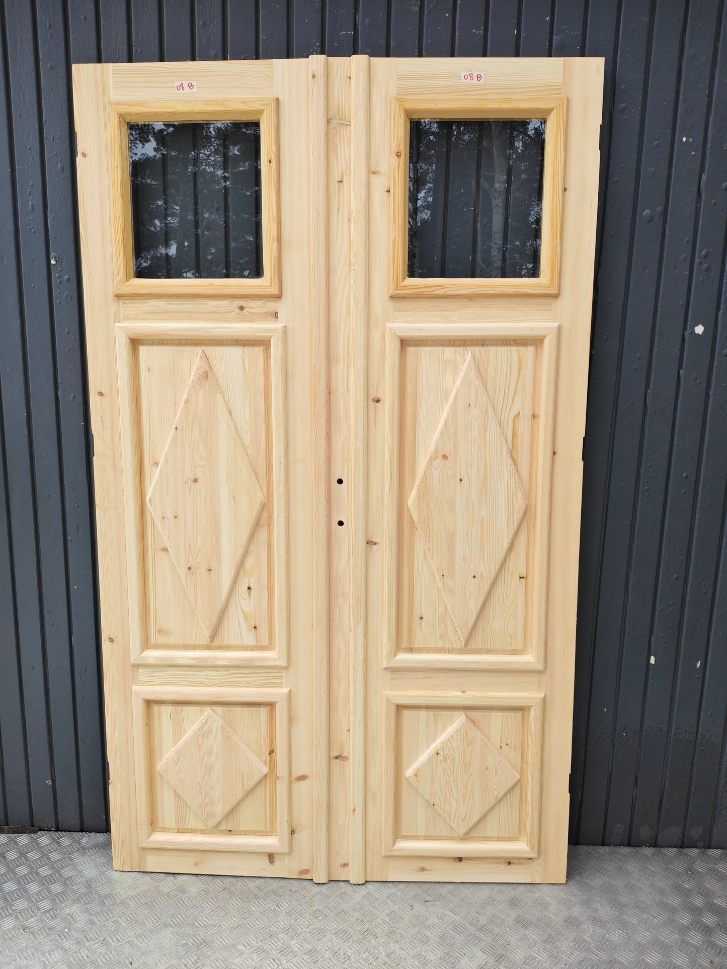 ART 08B B130 H210 ÖPPNAS UTÅT LÅSKISTA PÅ HÖGER DÖRRBLADPRIS : 18500 KR