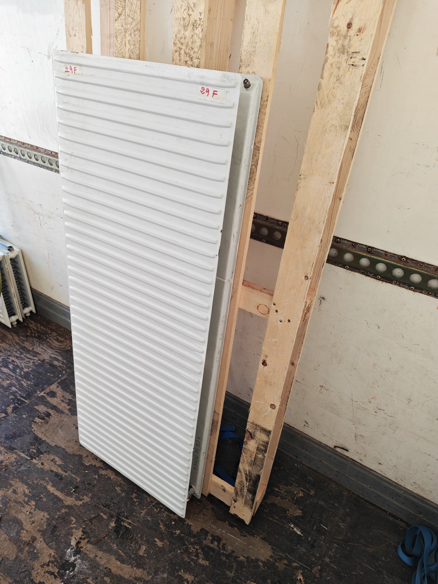 ART 29F  B130 H50 D9 PRIS 1500KR