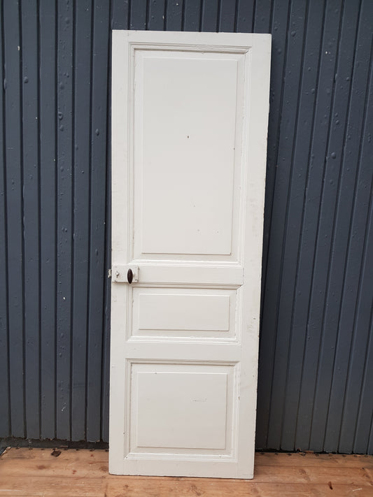 ART 781 B67 H196.5 D3 PRIS 2500 KR VÄNSTER