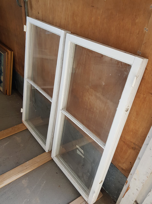 Art 852A 2st b53.5 h107.5 1000kr st utan karm (Borlänge)