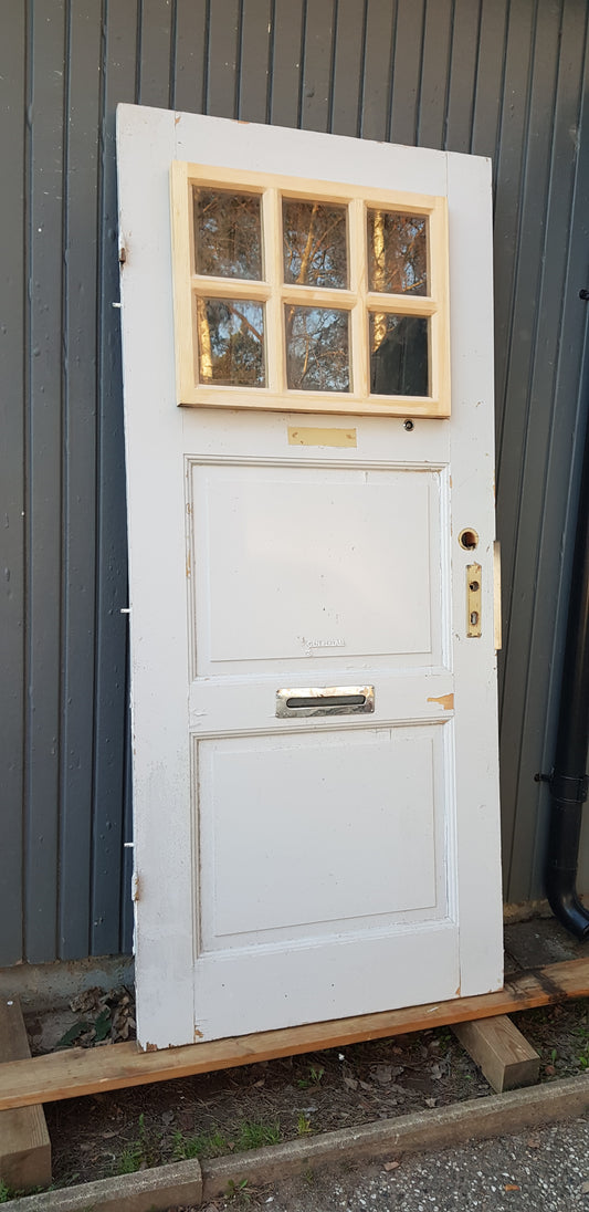 ART 713 b89.5 h204.5 PRIS 3500 KR