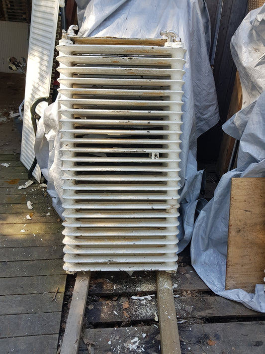 ART 496 3st b110 h60. b104 h58 pris 2000kr ST