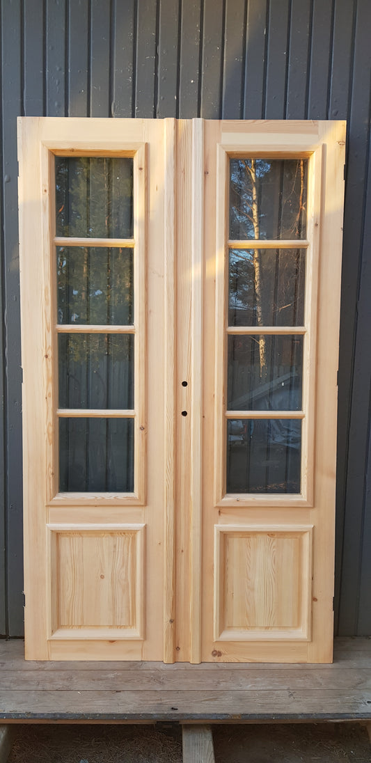 Art 822 SÅLD b120 h200 br 58 pris 16000kr tillkommer 1000kr för låskista och gångjärn