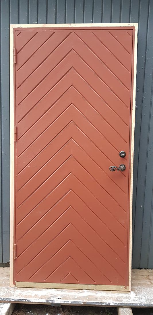 Art 827 b98.5×210×9.5 vänster 9000 kr