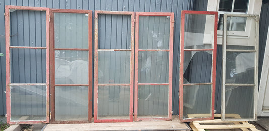 Art 01T 3st B53 H151 D3 munblåsta 3st någon ruta sönder 1000 kr per st