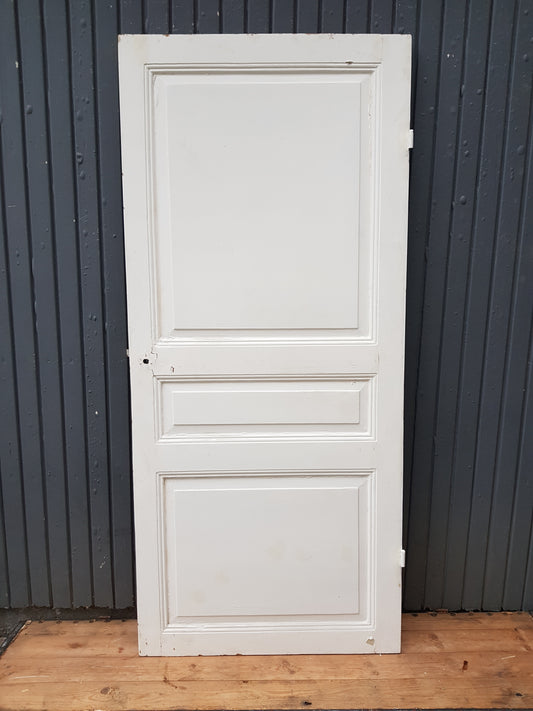 ART 780 B87 H195 D4 PRIS 2500 KR HÖGER