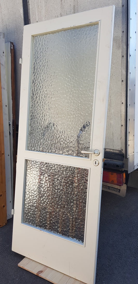 Art 8B b83 h202 d3.5 pris 2500 kr vänster utan karm