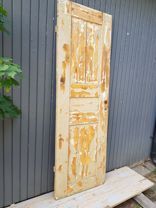 ART 701 B66.5 H202 D3.5 PRIS 3000 kr höger