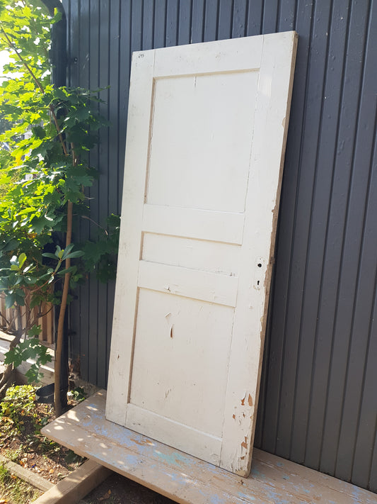 ART 693 87.3 H201 D4.5 PRIS 1500KR höger