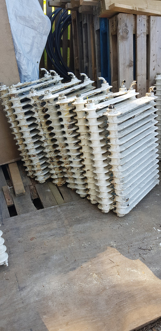 ART 501 8st b75 h60. b68 h58 pris 1500kr ST