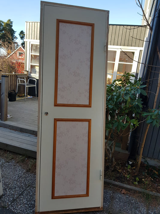 ART 752 1ST B70 H210 D7.5 PRIS 2500 KR VÄNSTER