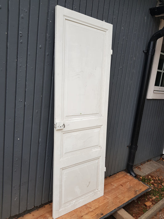 ART 782 B64.5 H188 D3.2 PRIS 2500 KR HÖGER