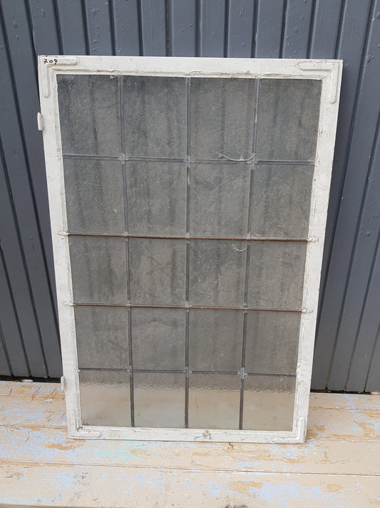 ART 709 2st B82 H122 D 3 PRIS 1500 KR