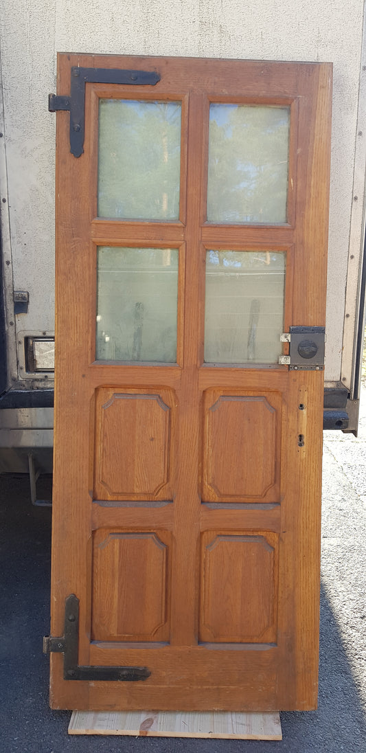 Art 8D äldre dörr antik dörr utan karm b79 h188.5 d6 pris 10000 kr vänster