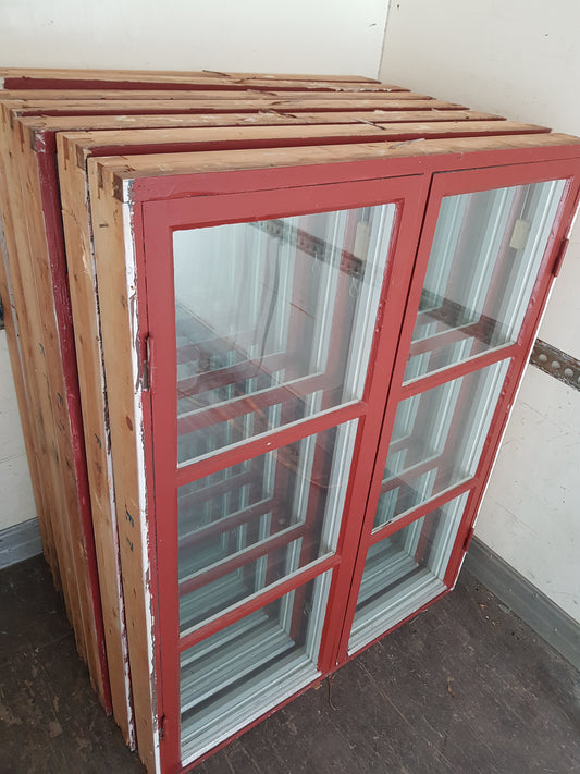 Art 03G 4st 4st fönster med karm B 110 H147 D 10.5 4500kr st