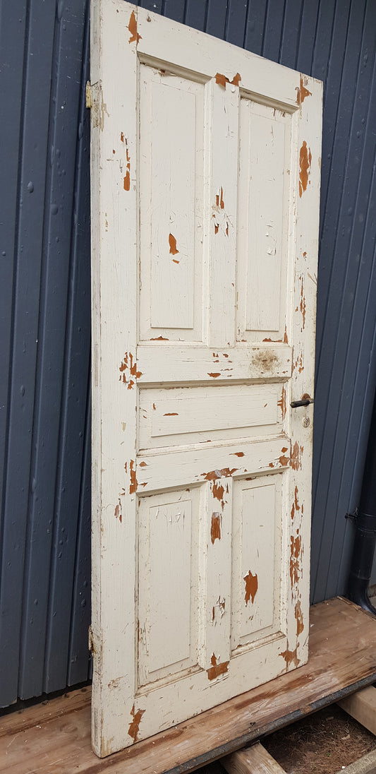 Art 20i b84.5 × h203 D5 pr 4000 kr går att ta bort skivan ser likadan utsidan och insidan