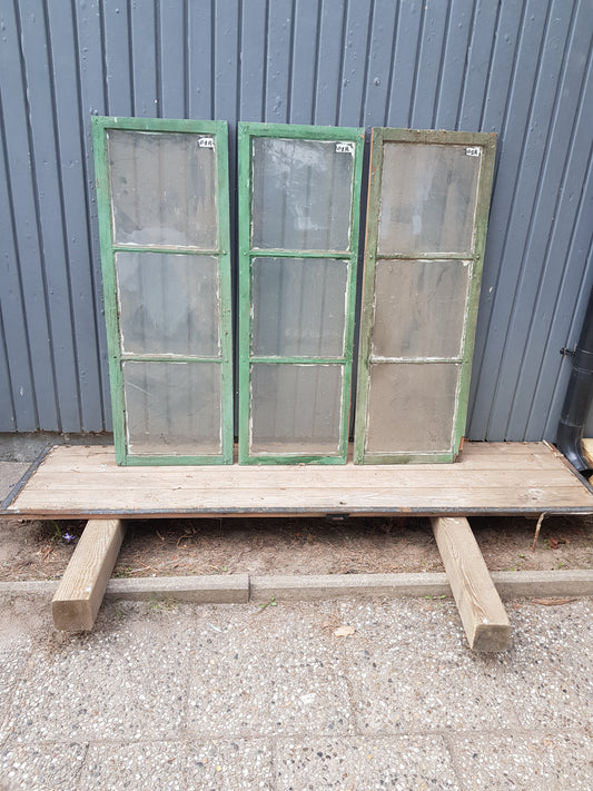 Art 01R 1st B39.5 H110.5 D2.5 munblåsta 1000 kr per st