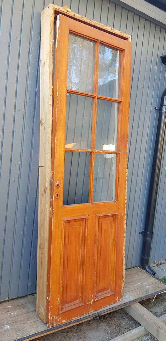 ART 02H B77.5 H226.5 D14.5 PRIS 4500KR utan karm B70.5 H219.5 D4.5 PRIS 4500KR  munblåst glas alla listor till speglarna finns.