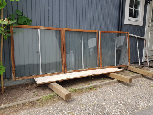 ART 598 3st B 90 h 90 pris 600 kr st Mun blåst