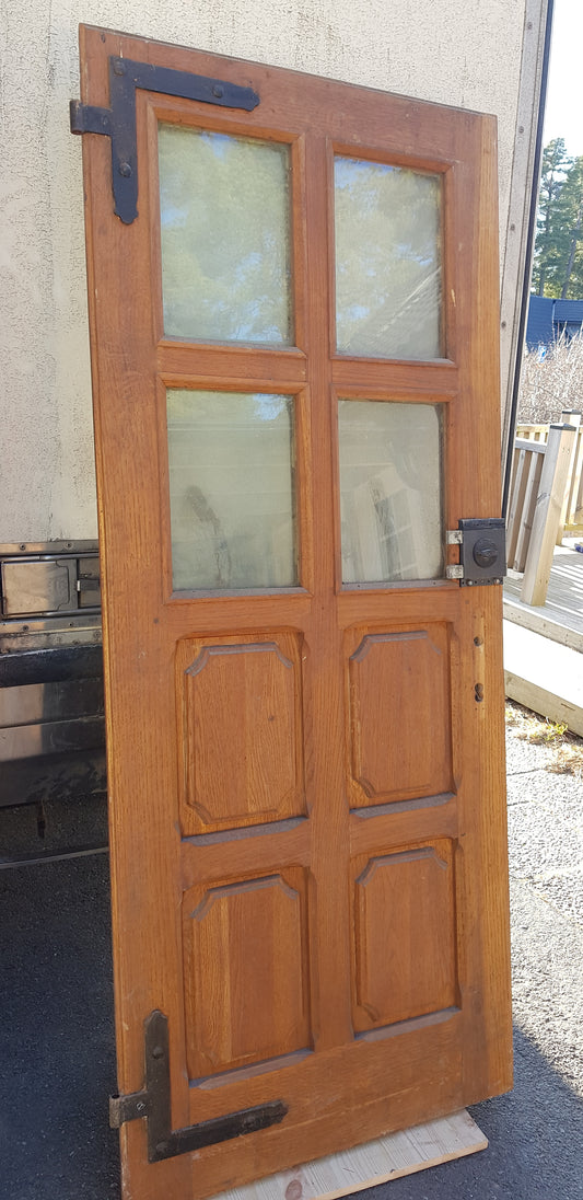 Art 8D äldre dörr antik dörr utan karm b79 h188.5 d6 pris 10000 kr vänster
