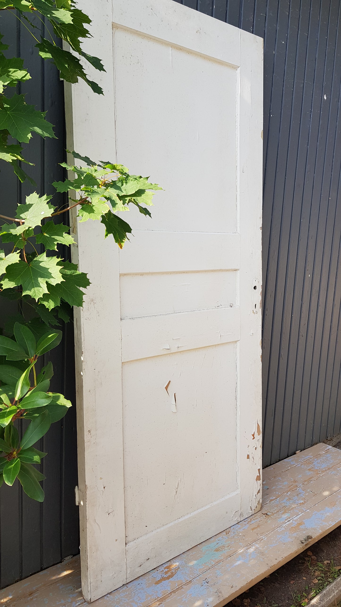 ART 693  87.3  H201 D4.5 PRIS 1500KR höger