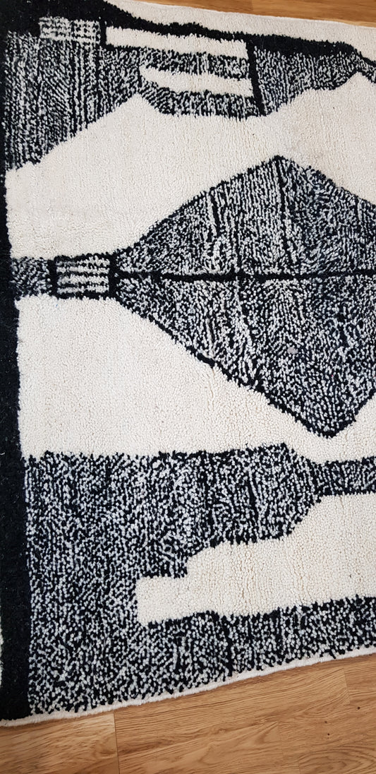 ARTIKELNUMMER 406 Helt ny handknuten Beni ourain ull Matta. 