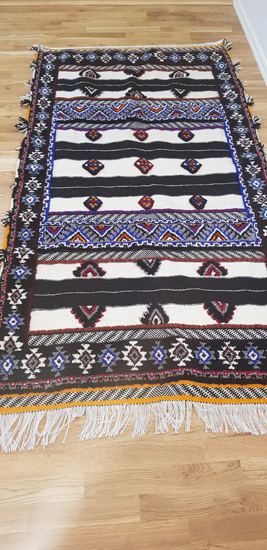 ARTIKELNUMMER 393 Helt ny handknuten Beni ourain ull Matta. 