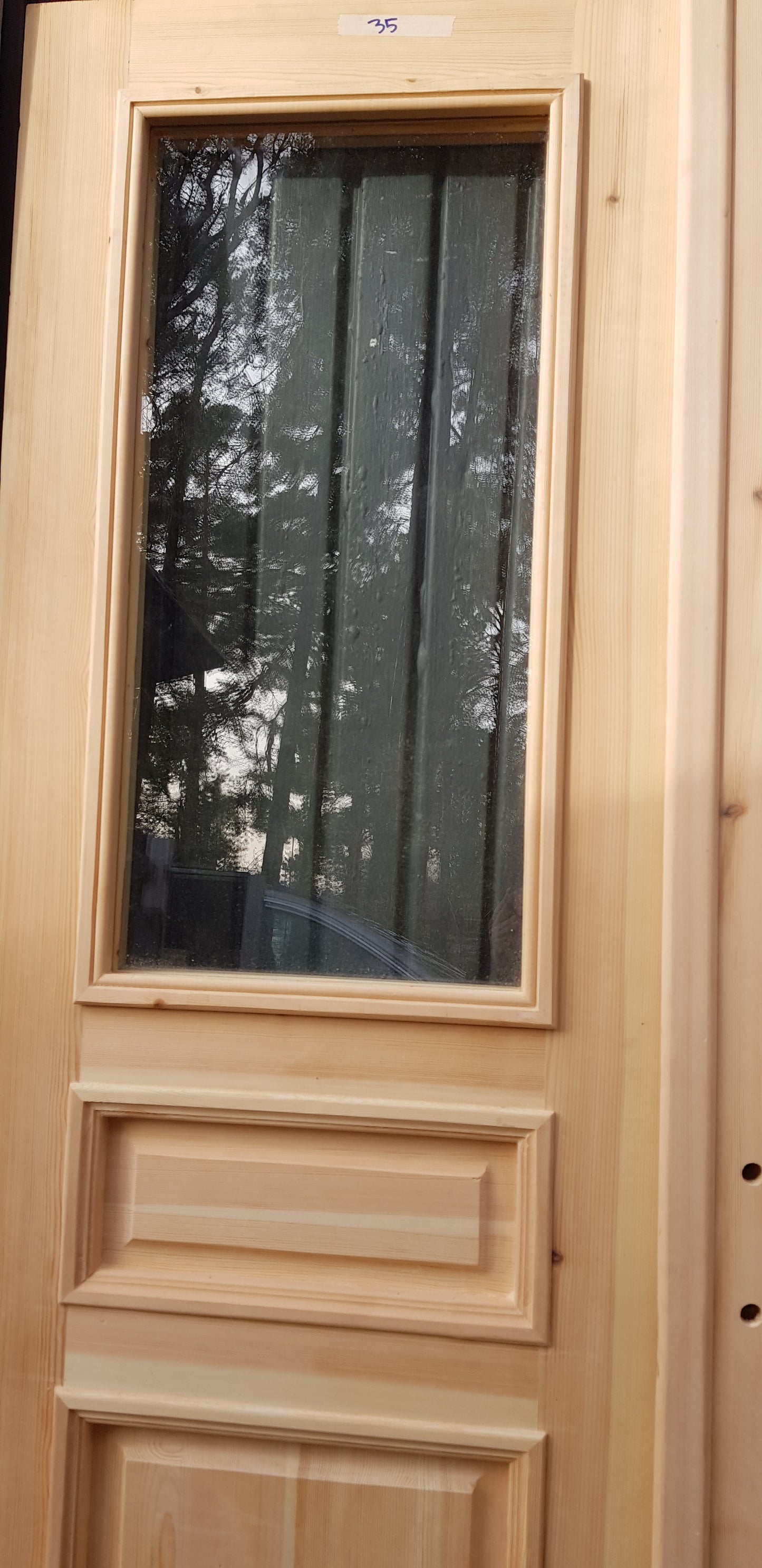 Art 33E Nytillverkade pardörrar med dubbelglas i gammal stil inkl karm yttermått: B 130 cm H 210 cm pris: 17000 kr